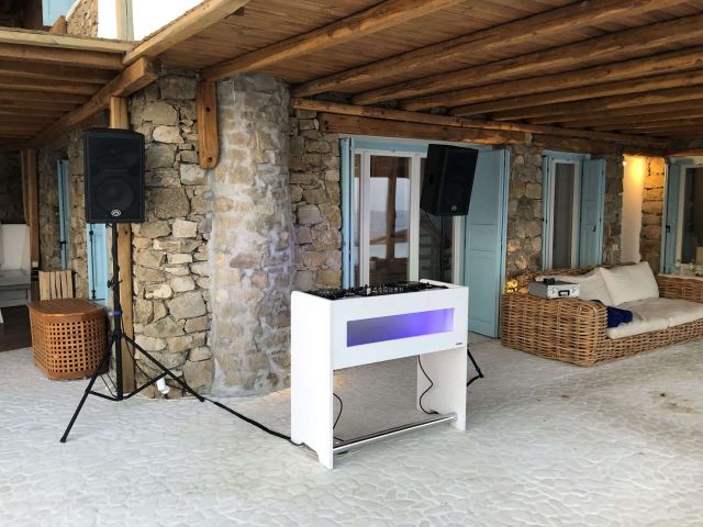 Private Villa-Mykonos, Sound System Rental (2019)