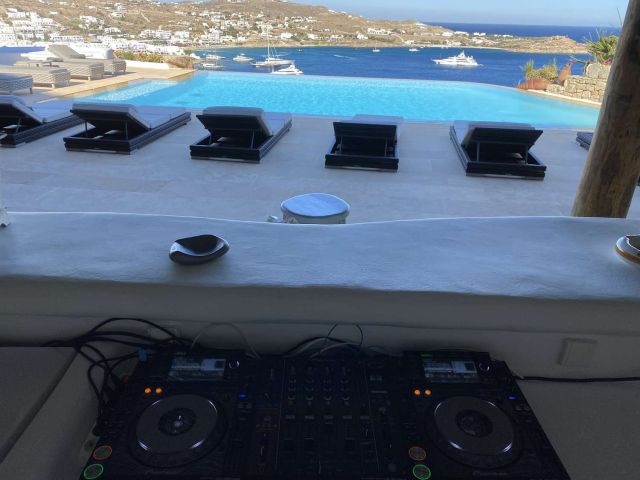 sound-dj-equipment-installations-mykonos