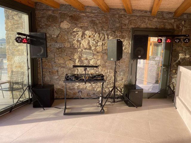villa-dj-sound-equipment-installations-mykonos