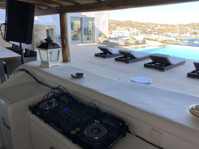 sound-dj-equipment-installations-mykonos